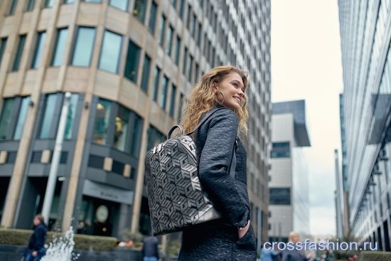 Российский бренд Sabellino представил коллекцию сумок и аксессуаров “AngleBag” 