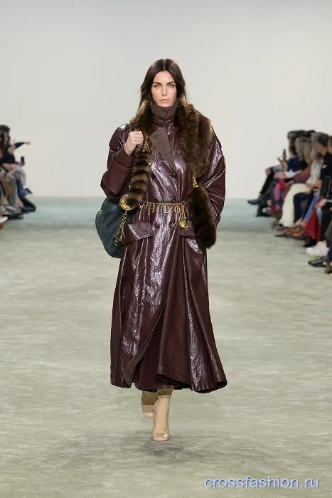 Chloe fall 2025 26