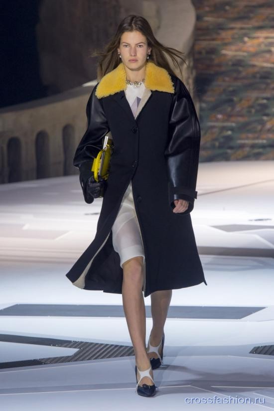 Louis Vuitton fall 2018 16