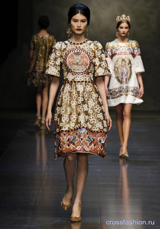 dolce-and-gabbana-fw-2014-women-fashion-show-runway-74