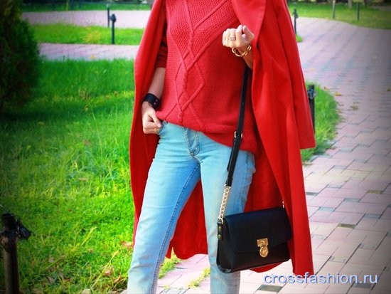 Стиль после 35 лет: как и с чем носить красное пальто