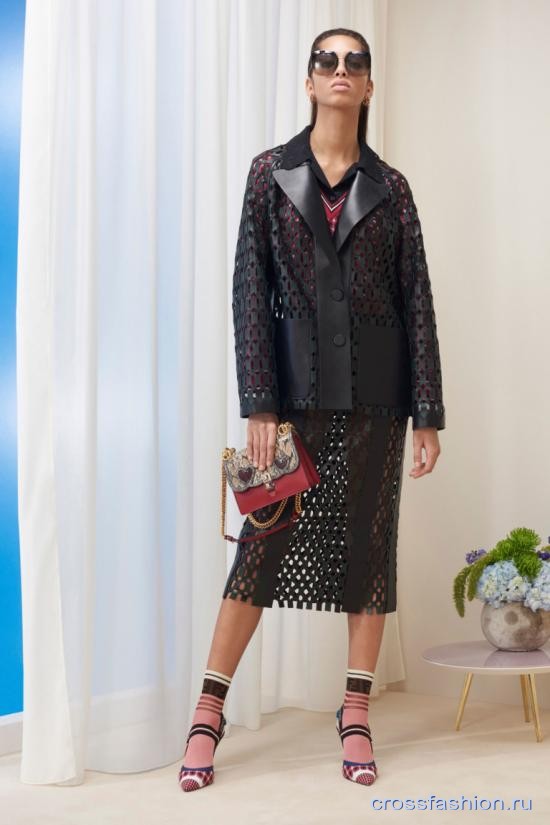 Fendi pre fall 2018 13