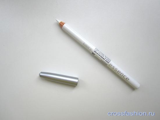 Essence Kajal Pencil Мягкий карандаш для глаз, оттенок 04White