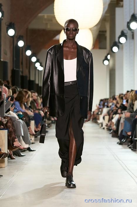 Michael Kors Collection 18