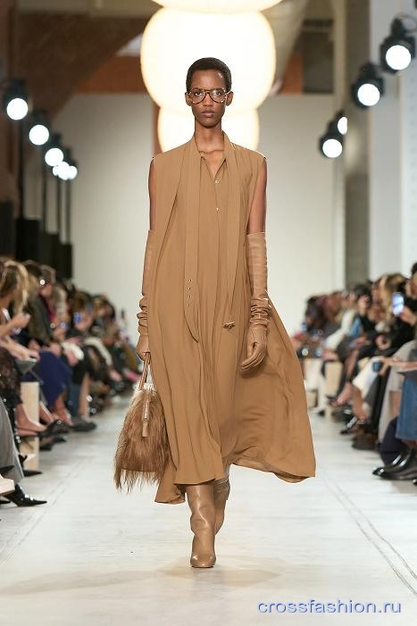 Michael Kors Collection 30