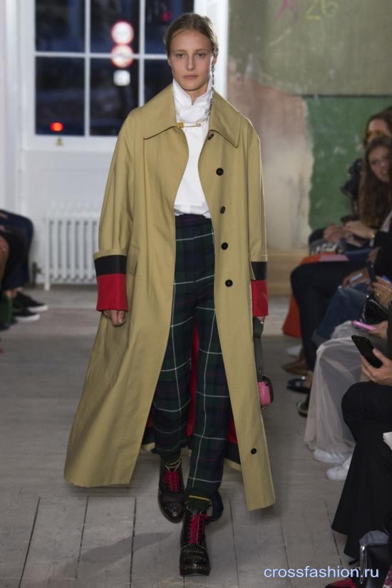 Burberry fall 2017 56