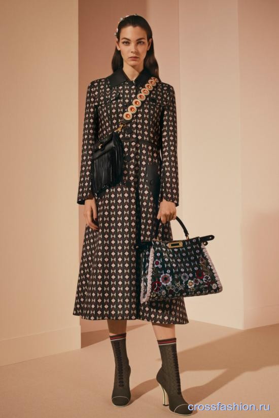 Fendi коллекция pre-fall осень-зима 2017-2018