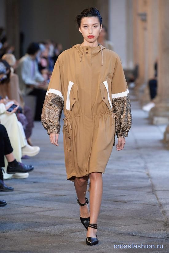 Max Mara ss 2021 22