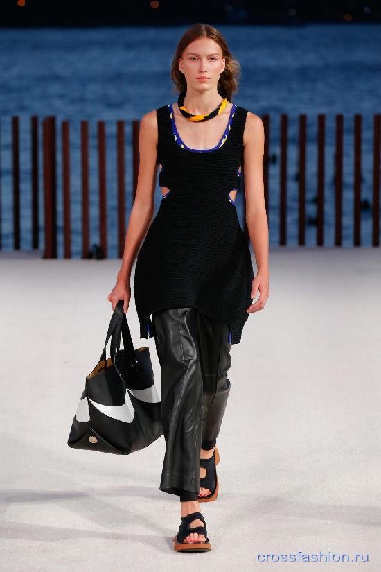 Proenza Schouler ss 2022 8