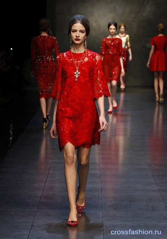 dolce-and-gabbana-fw-2014-women-fashion-show-runway-65