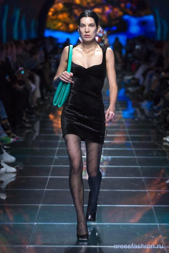 Balenciaga ss 2019 30