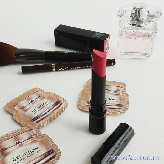 Помада Tony Moly Perfect Lips Curving Lipstick, цвет 06 Rafflesia: отзыв свотчи и макияж