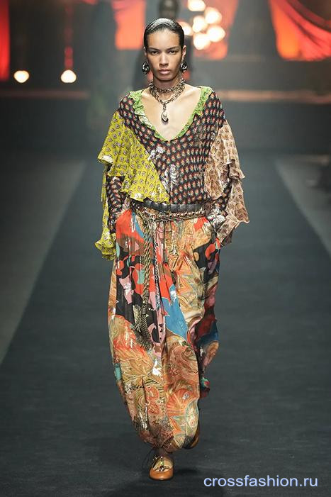 Etro 9