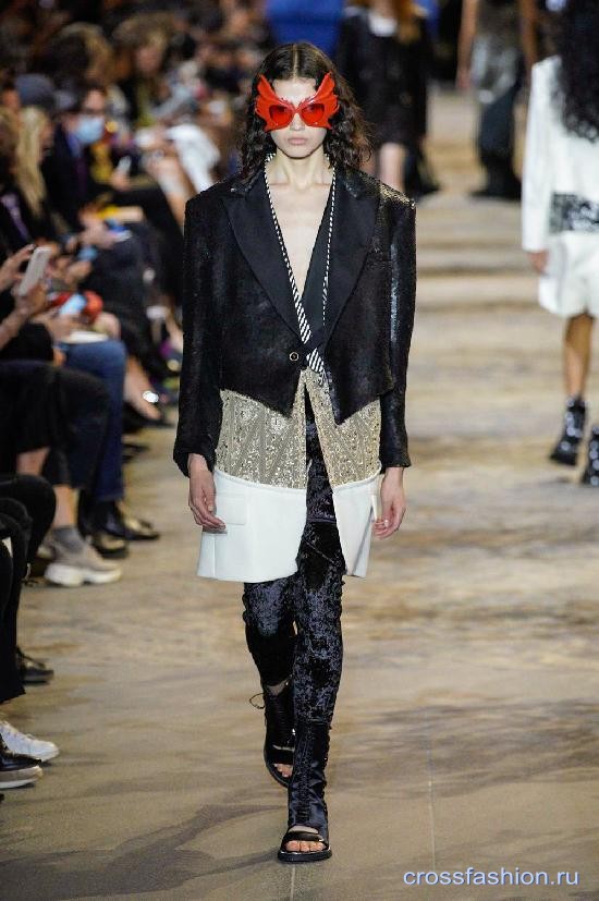 Louis Vuitton ss 2022 21