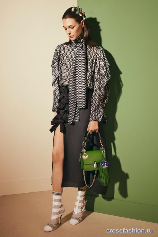 Fendi коллекция pre-fall осень-зима 2017-2018