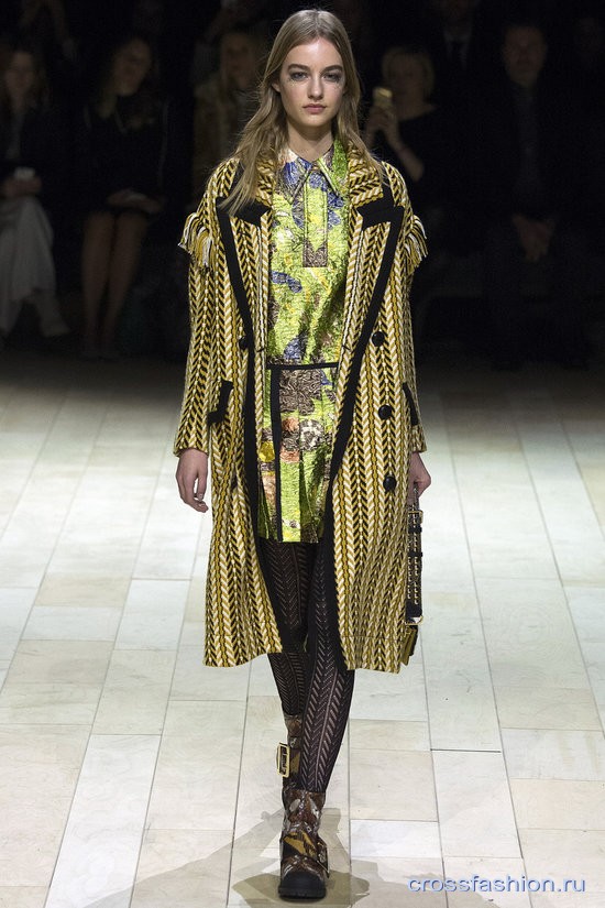 Burberry fw 2016 2017 42