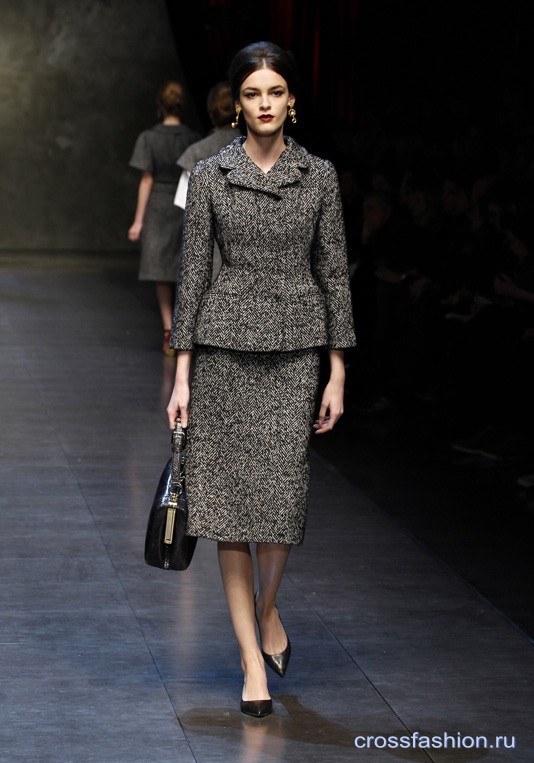 dolce-and-gabbana-fw-2014-women-fashion-show-runway-31