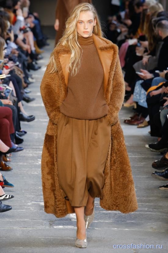 Max Mara fall 2017 2018 9