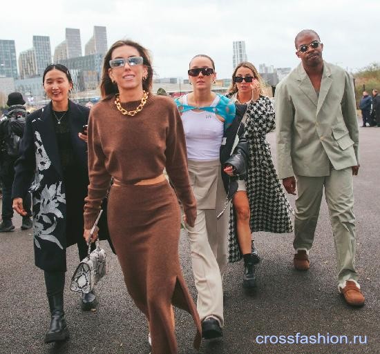 London fashion week 2022 18