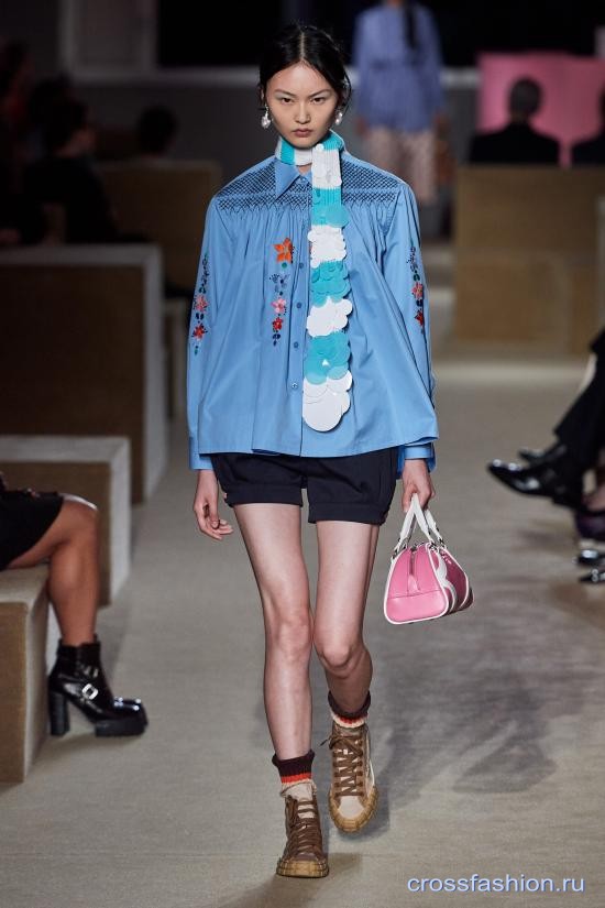 Prada resort 2020 8