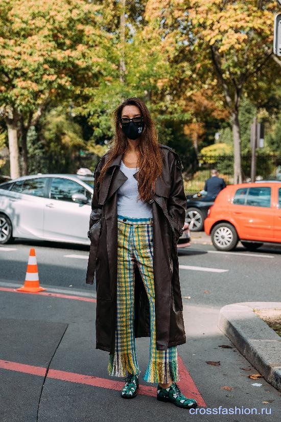 Paris street style ss 2021 31