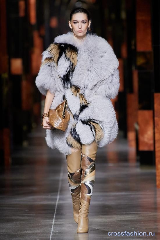 Fendi ss 2022 14