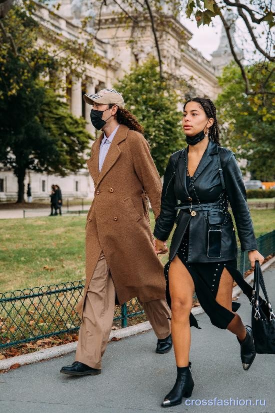 Paris street style ss 2021 69