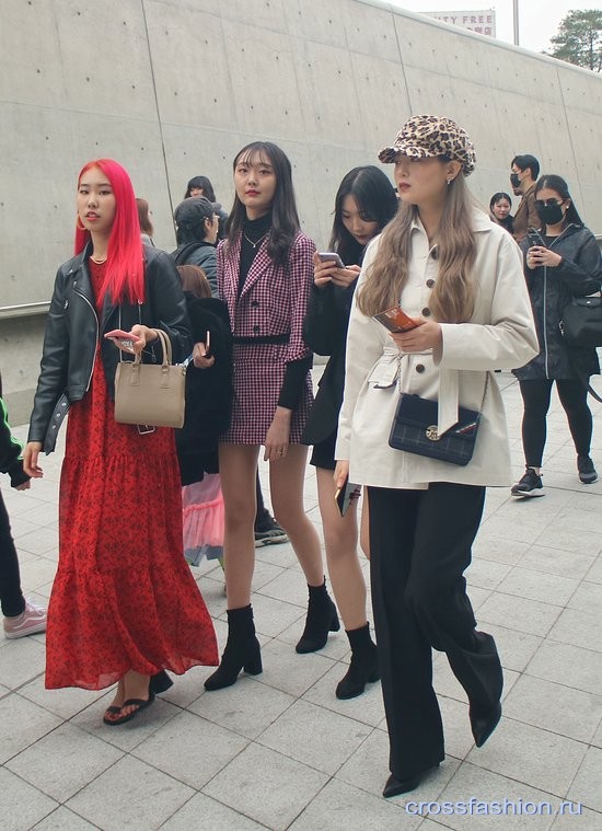 Street style Seoul Fashion week, march 2019. Стрит стайл Недели моды в Сеуле, день первый