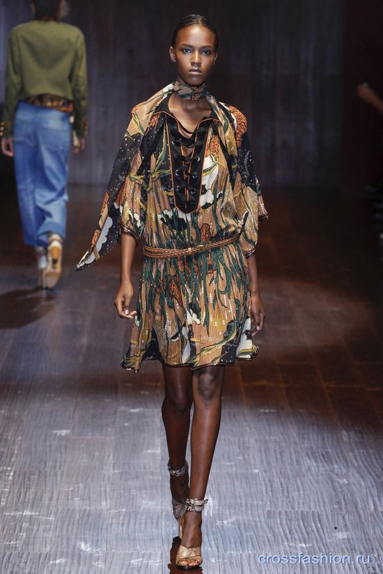 cf b565f123ee227b3c295c2bc7e80f2601