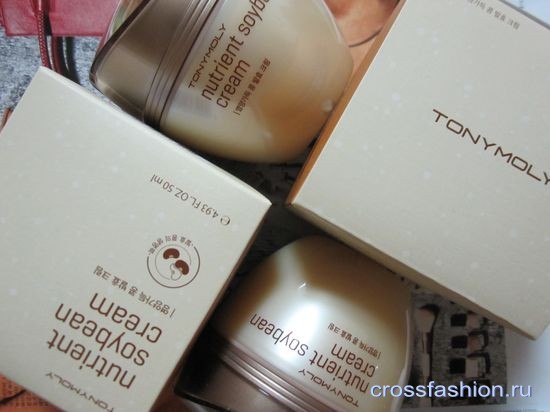 Nutrient soybean cream Tony Moly