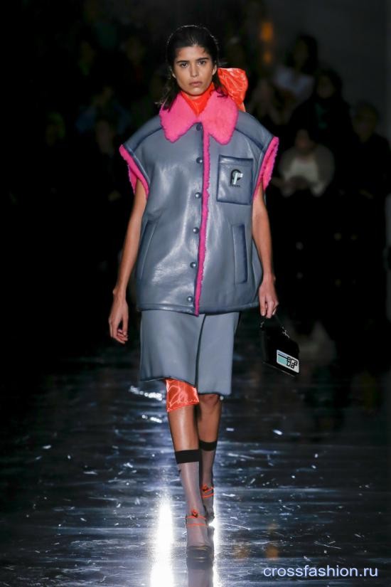 Prada fall 2018 24