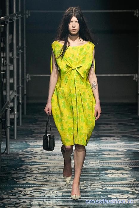 Prada fall 2025 19