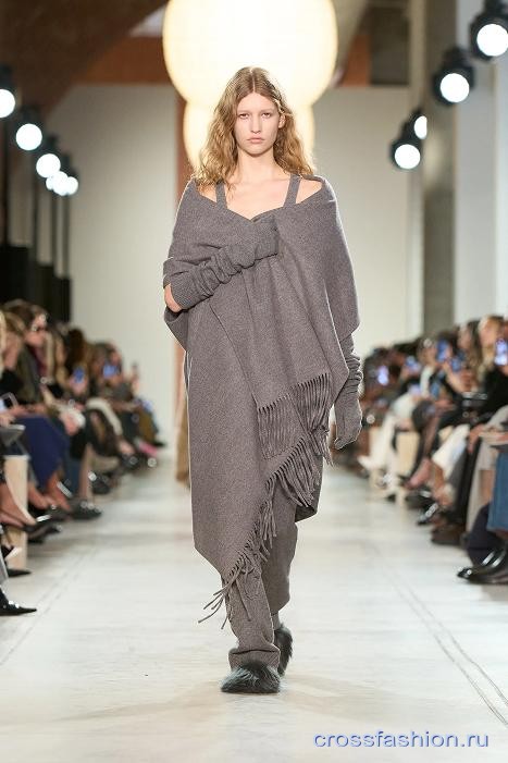palantin Michael Kors Collection 26