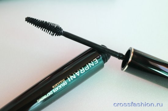 Тушь с эффектом удлинения ресниц Delicate Defining Mascara от Enprani