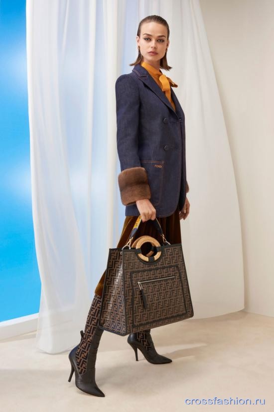 Fendi pre fall 2018 24