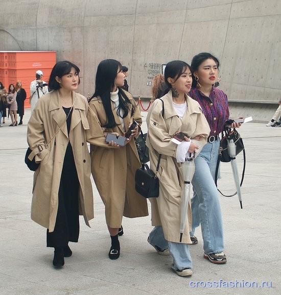 Street style Seoul Fashion week, march 2019. Стрит стайл Недели моды в Сеуле, день первый