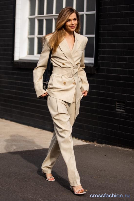 sidney street style 2019 45