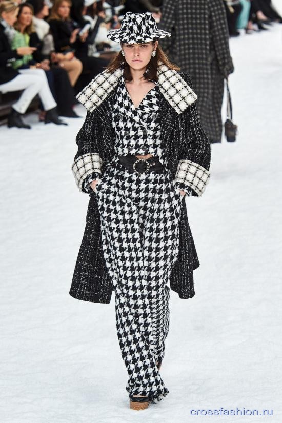 Chanel fall 2019 7