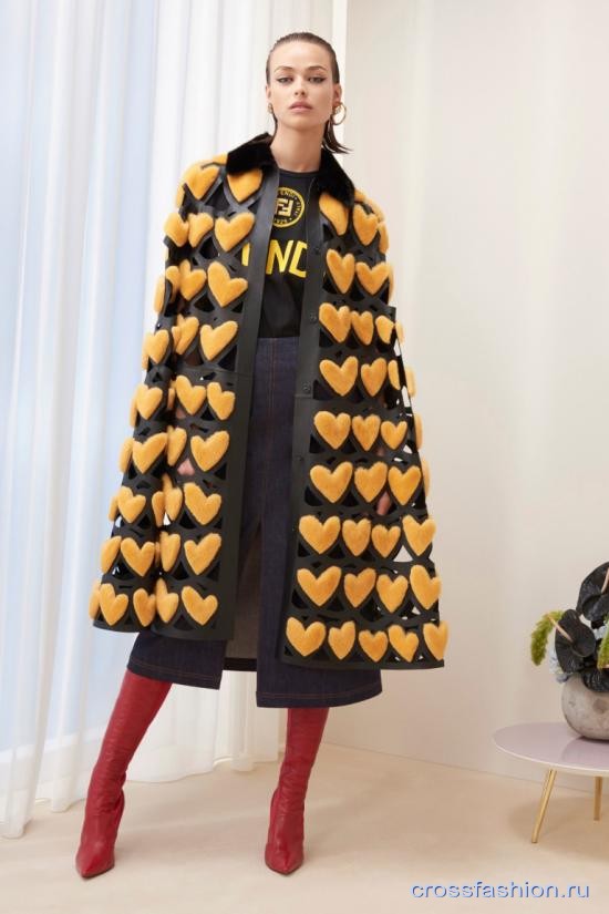 Fendi pre fall 2018 33