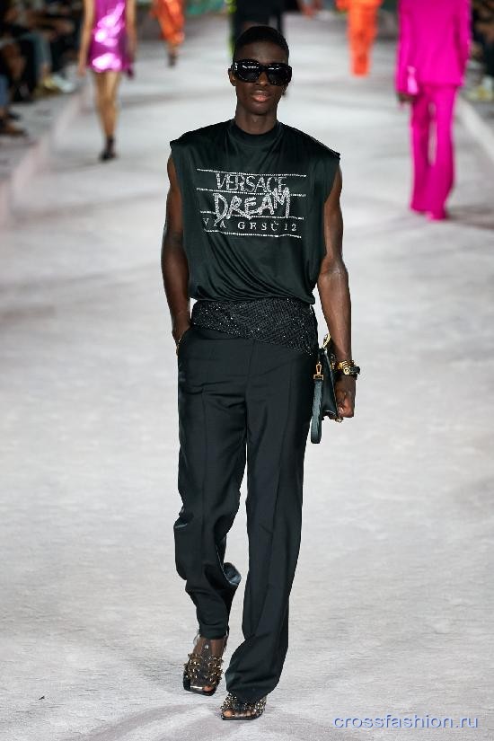 Versace ss 2022 70