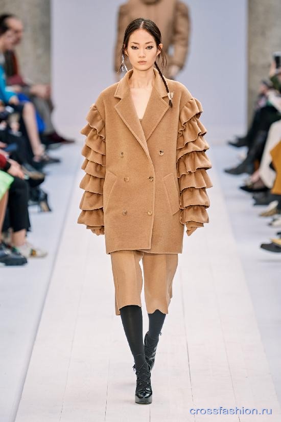 Max Mara fall 2020 36