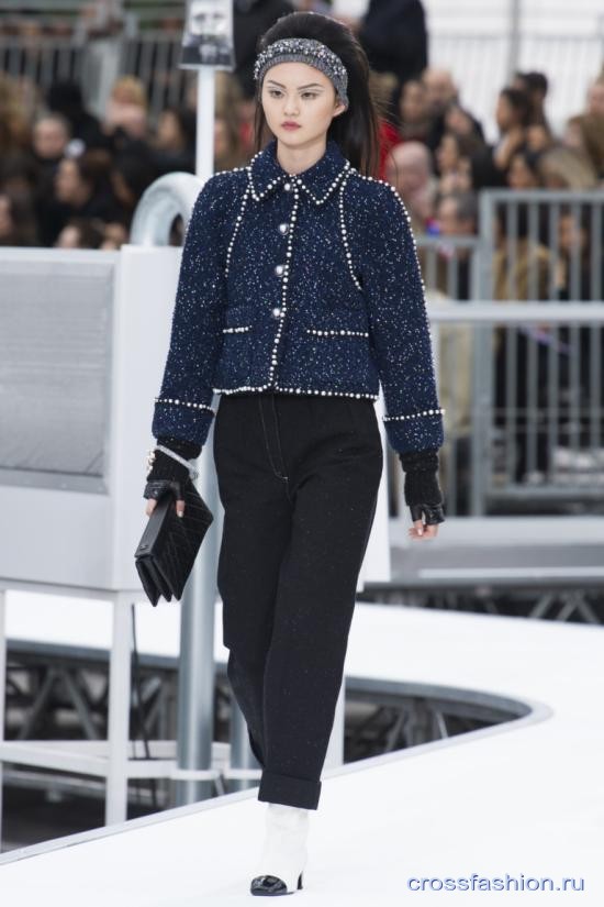 Chanel fall 2017 2018 70