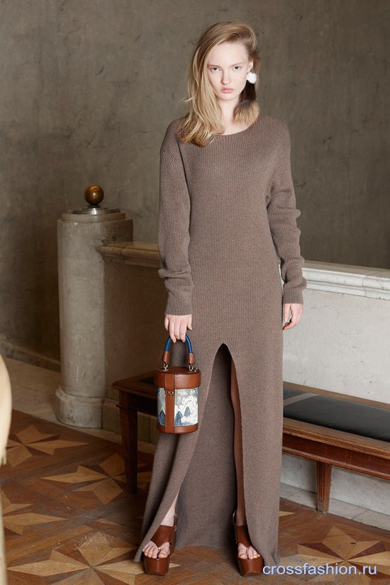 Alena Akhmadullina pre fall 2016 8