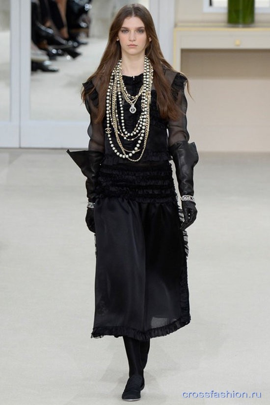 Chanel fw 2016 2017 90