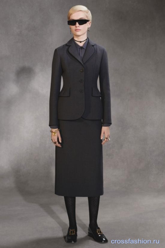 Dior pre fall 2018 42