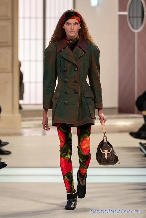 Louis Vuitton fall 2025 21