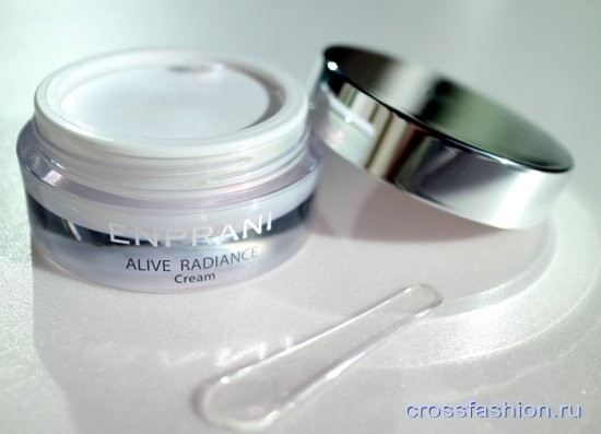 Enprani Alive Radiance Cream Антивозрастной крем со светоотражающими частицами