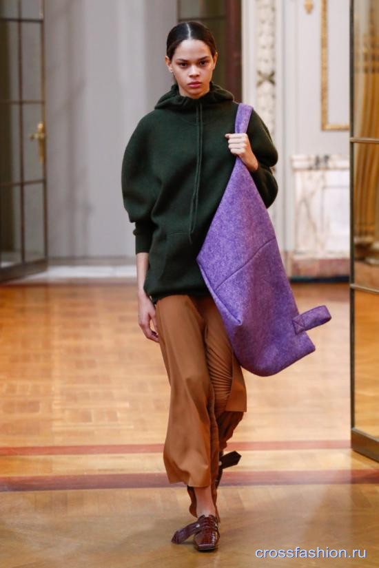 Victoria Beckham fall 2018 5