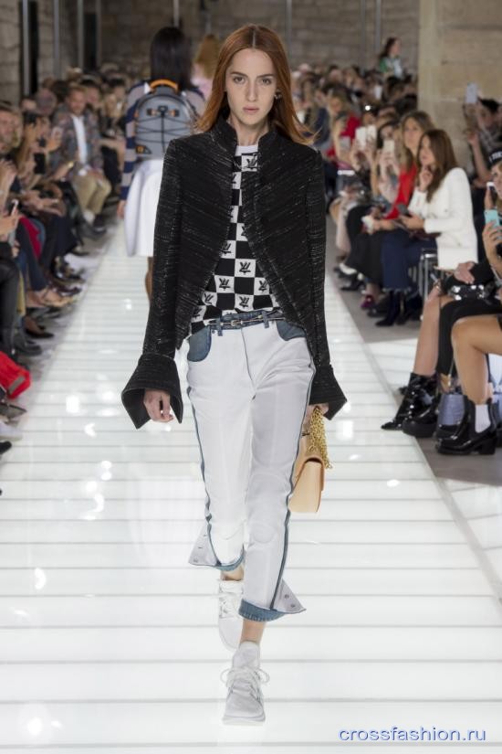 Louis Vuitton ss 2018 20