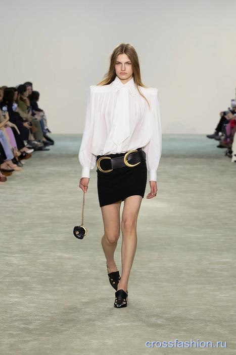 Chloe fall 2025 46